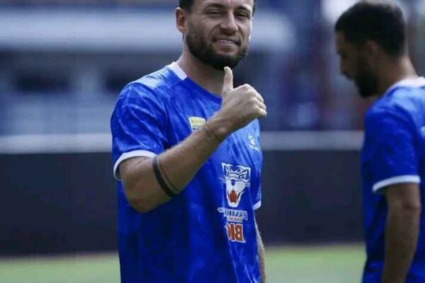 Head to Head Persib vs Borneo FC Sepanjang Sejarah: Maung Bandung Ungguli Pesut Etam